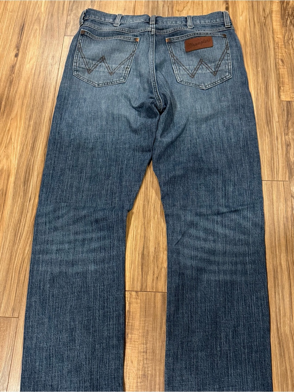 Wrangler Retro Mens Jeans 32x36 Slim Straight Denim Medium Wash Cowboy Western